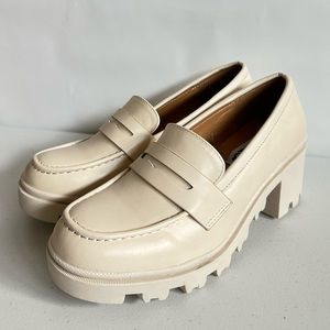NWOT. Mudd  Woman’s Platform Penny loafers Block Heel Size 8.5M